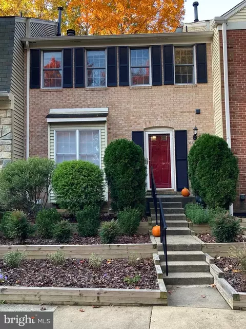 10641 Lakeside Oak Ct, Burke, VA 22015
