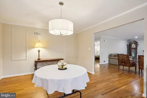 12142 Stirrup Rd, Reston, VA 20191 photo 10