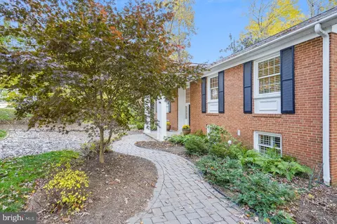12142 Stirrup Rd, Reston, VA 20191 photo 37