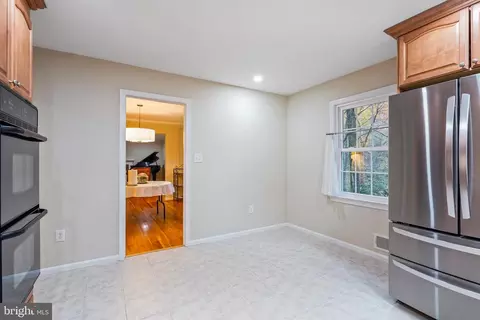 12142 Stirrup Rd, Reston, VA 20191 photo 14