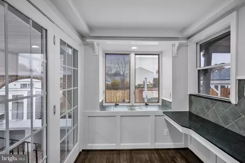 7805 Hooes Rd, Springfield, VA 22152 photo 16