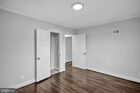 7805 Hooes Rd, Springfield, VA 22152 photo 21