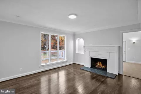 7805 Hooes Rd, Springfield, VA 22152 photo 24