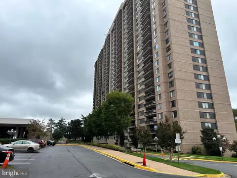 3705 S George Mason Dr #2218S, Falls Church, VA 22041