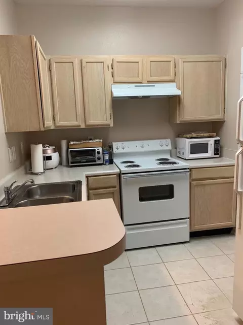 1601 Spring Gate Dr #1308, Mclean, VA 22102 photo 4