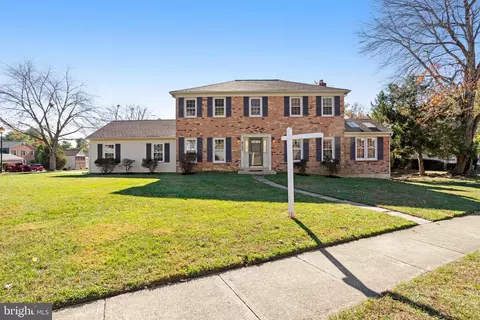 8103 Viola St, Springfield, VA 22152 photo 5