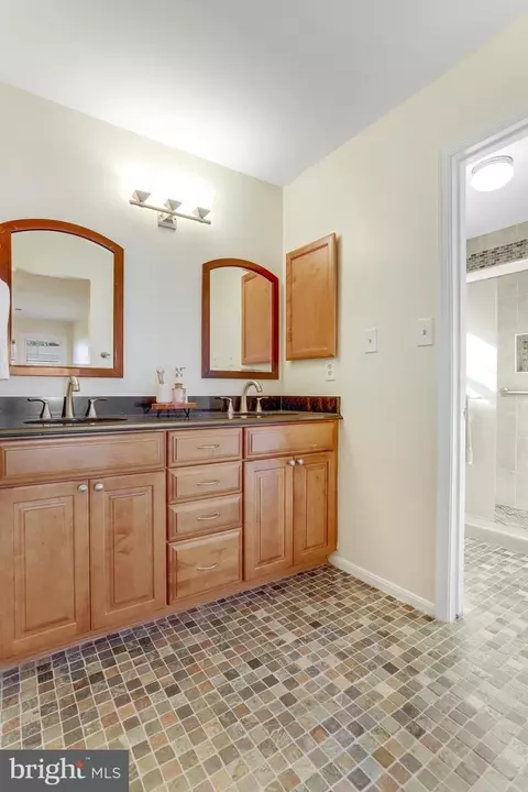 8103 Viola St, Springfield, VA 22152 photo 70