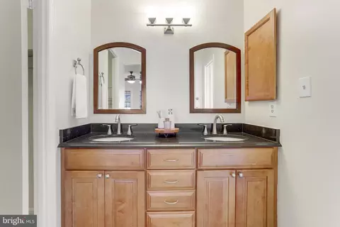 8103 Viola St, Springfield, VA 22152 photo 65