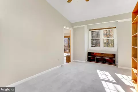 8103 Viola St, Springfield, VA 22152 photo 37