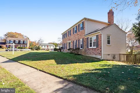 8103 Viola St, Springfield, VA 22152 photo 6