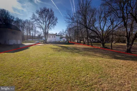 8342 Odricks Ln, Mclean, VA 22102 photo 6