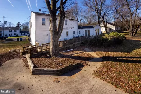 8342 Odricks Ln, Mclean, VA 22102 photo 14