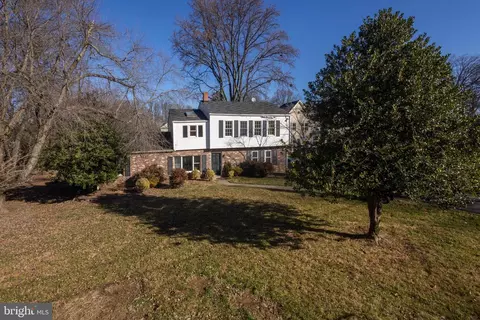 8342 Odricks Ln, Mclean, VA 22102 photo 19
