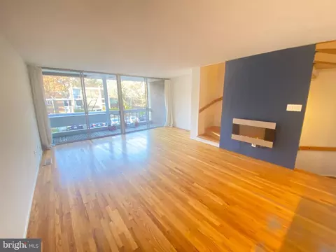11506 Maple Ridge Rd, Reston, VA 20190 photo 18