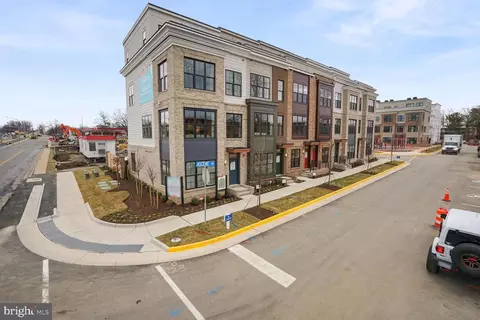 7377 Blade Dr #LOT 124 DOUGLAS, Falls Church, VA 22042