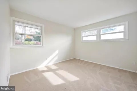 5331 Ravensworth Rd, Springfield, VA 22151 photo 18