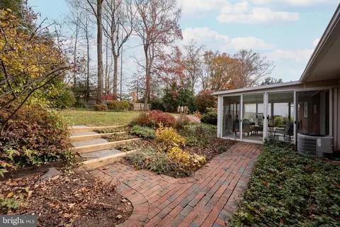 5331 Ravensworth Rd, Springfield, VA 22151 photo 25