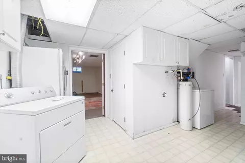 10700 Cross School Rd, Reston, VA 20191 photo 19