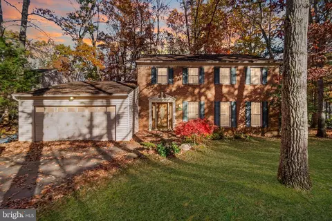 10700 Cross School Rd, Reston, VA 20191