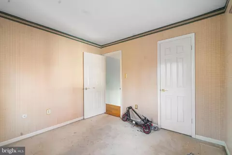 10700 Cross School Rd, Reston, VA 20191 photo 18