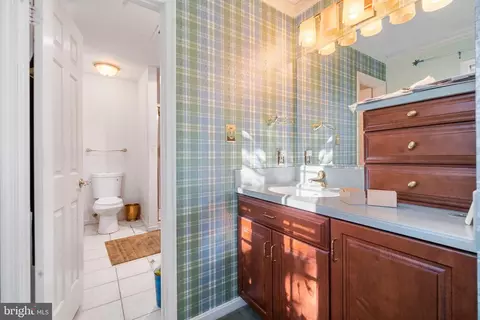 10700 Cross School Rd, Reston, VA 20191 photo 14