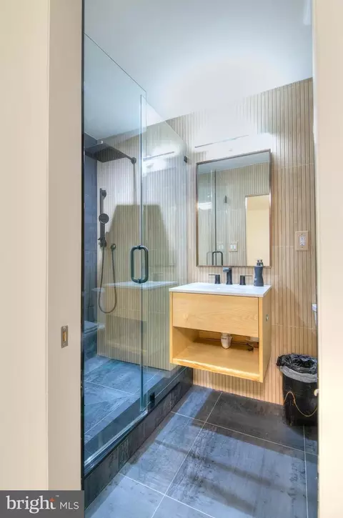 12127 Captiva Ct, Reston, VA 20191 photo 22