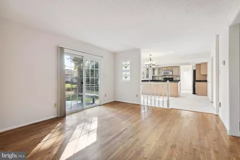 12621 Thunder Chase Dr, Reston, VA 20191 photo 10