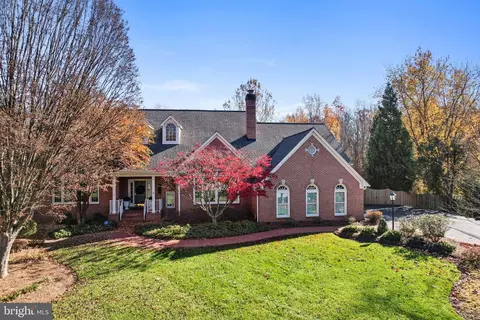 10101 Waterside Dr, Burke, VA 22015