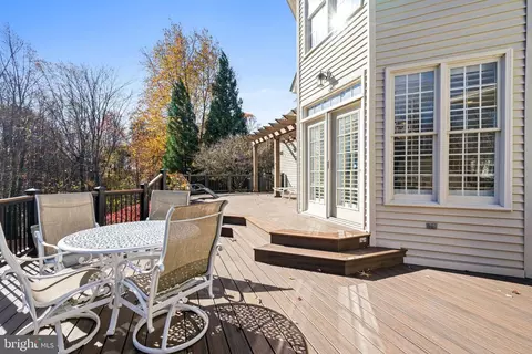 10101 Waterside Dr, Burke, VA 22015 photo 55