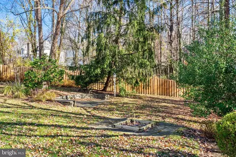 10101 Waterside Dr, Burke, VA 22015 photo 58