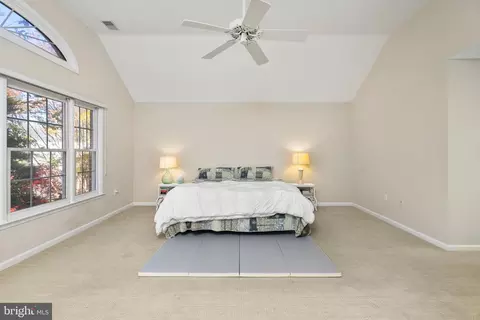 10101 Waterside Dr, Burke, VA 22015 photo 32