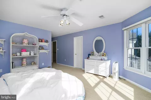 10101 Waterside Dr, Burke, VA 22015 photo 41