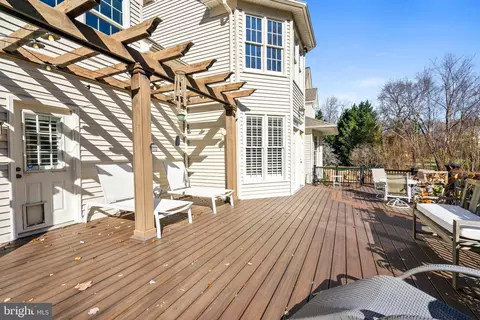 10101 Waterside Dr, Burke, VA 22015 photo 53