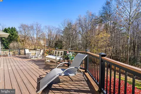 10101 Waterside Dr, Burke, VA 22015 photo 54