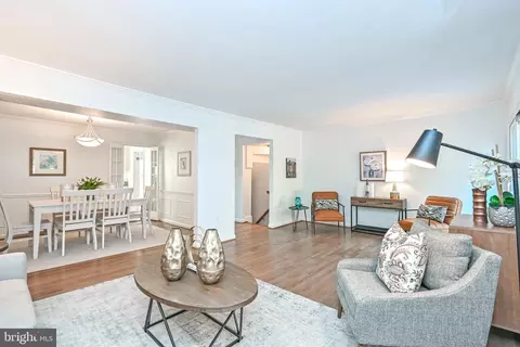 7354 Eldorado St, Mclean, VA 22102 photo 8