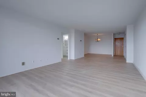 1800 Old Meadow Rd #511, Mclean, VA 22102 photo 3