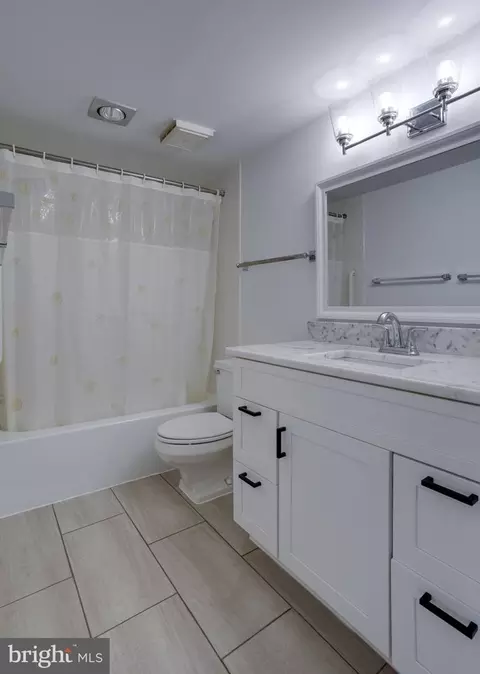 1800 Old Meadow Rd #511, Mclean, VA 22102 photo 20