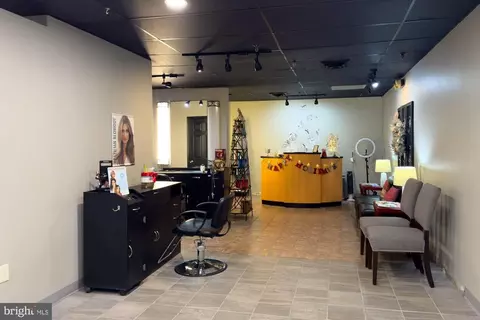 1800 Old Meadow Rd #511, Mclean, VA 22102 photo 33