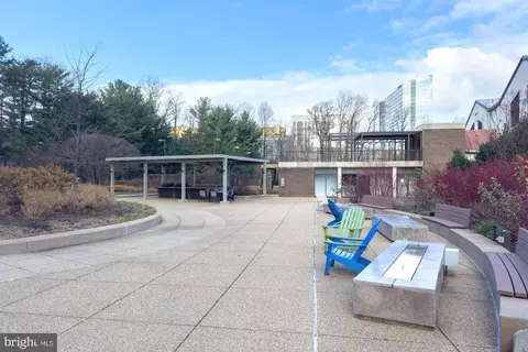 1800 Old Meadow Rd #511, Mclean, VA 22102 photo 24