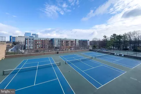 1800 Old Meadow Rd #511, Mclean, VA 22102 photo 23