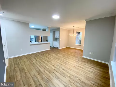 12901 Centre Park Cir #119, Herndon, VA 20171