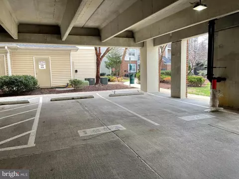12901 Centre Park Cir #119, Herndon, VA 20171 photo 21