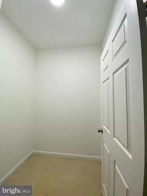 12901 Centre Park Cir #119, Herndon, VA 20171 photo 15