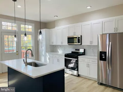 6256 Levi Ct, Springfield, VA 22150 photo 7