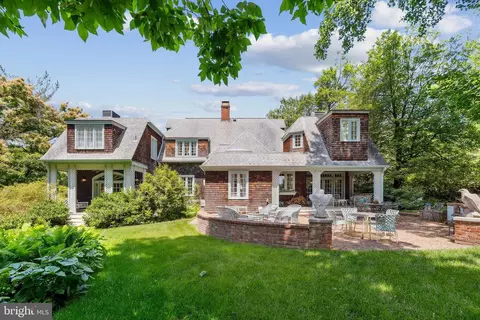 1030 Pine Hill Rd, Mclean, VA 22101 photo 10