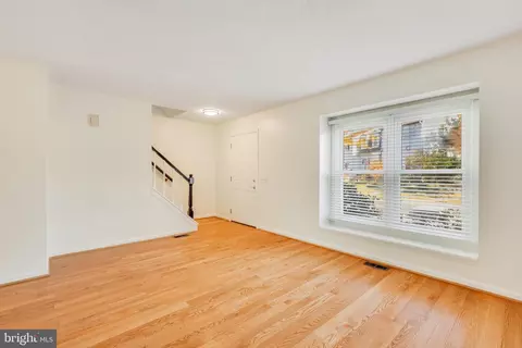 13449 Elevation Ln, Herndon, VA 20171 photo 7