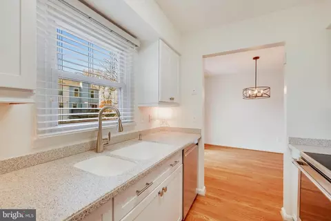 13449 Elevation Ln, Herndon, VA 20171 photo 13