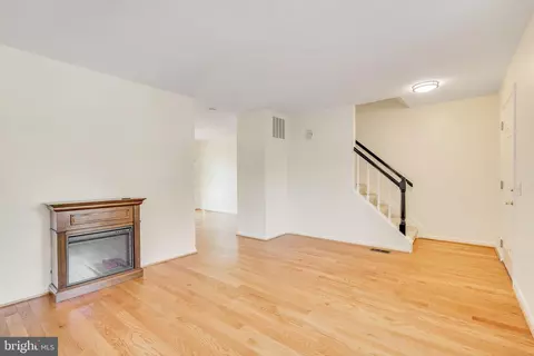 13449 Elevation Ln, Herndon, VA 20171 photo 6