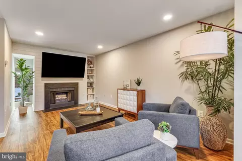 11010 Thrush Ridge Rd, Reston, VA 20191 photo 25
