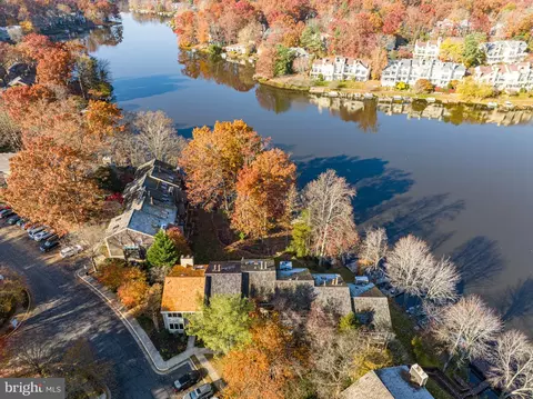 11010 Thrush Ridge Rd, Reston, VA 20191 photo 72